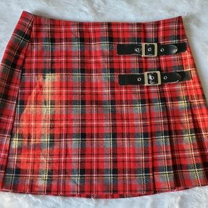 Benetton Red Plaid Mini Skirt with double buckle straps and side pleats